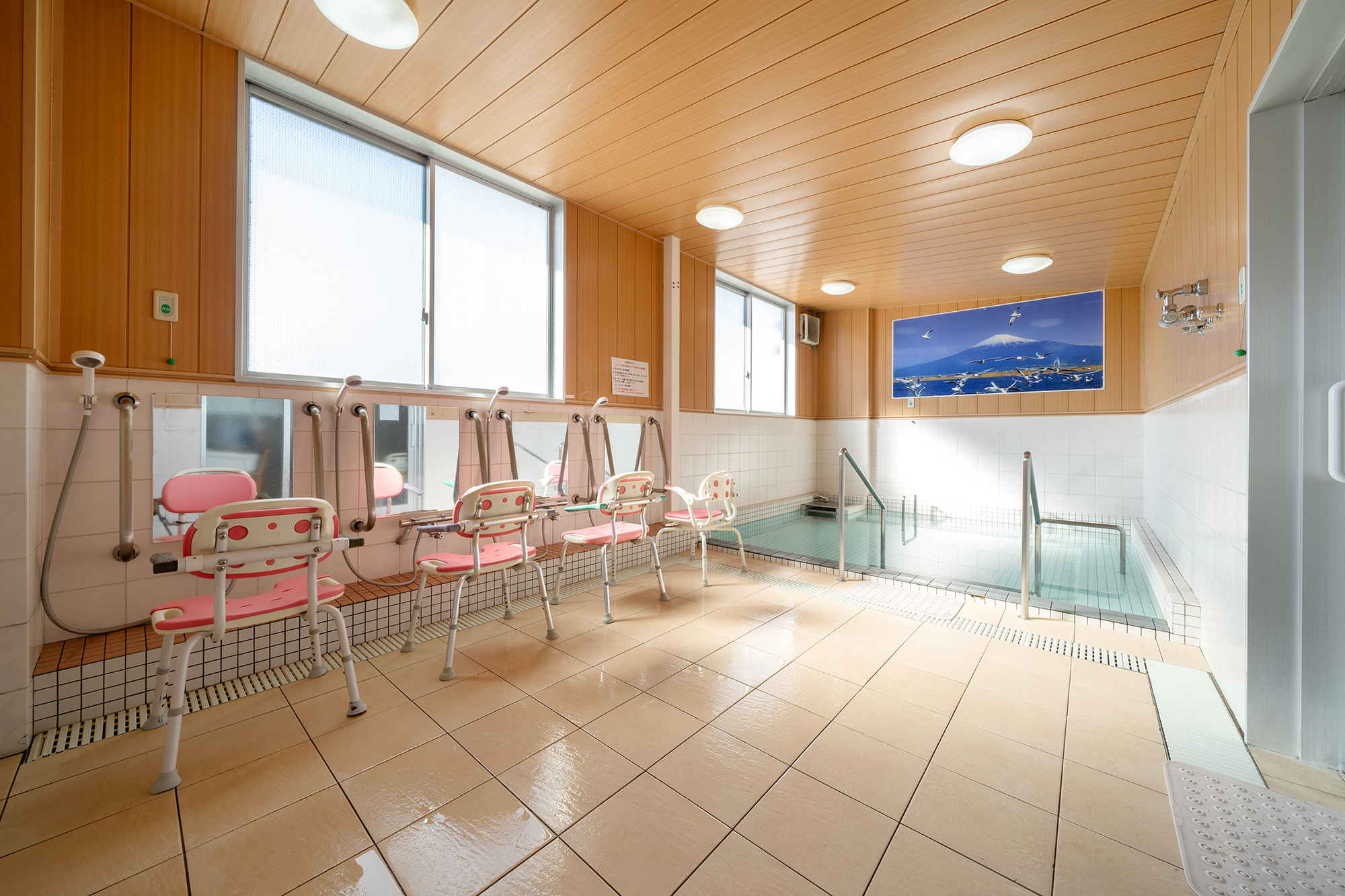 光明石を使用した人工温泉